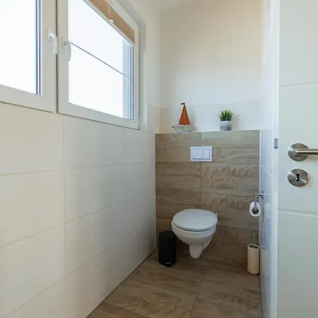 Strandrose Neu * Zingst